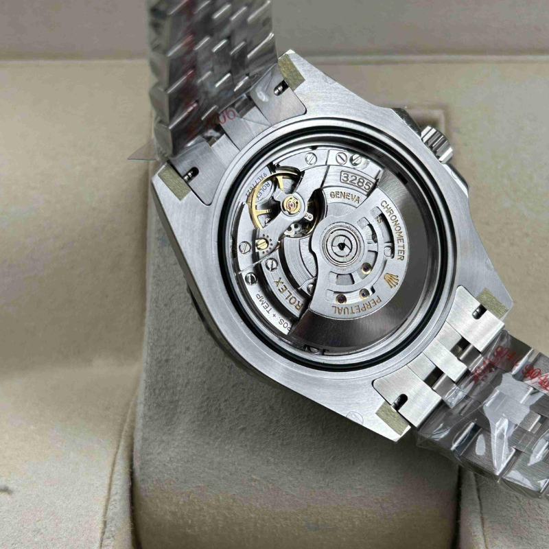 Rolex GMT-Master Black Dial "Sprite" Jubilee 40mm